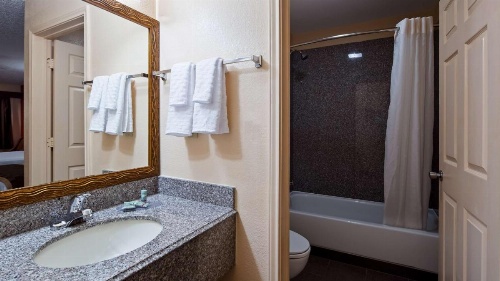 Best Western Executive Inn image 11